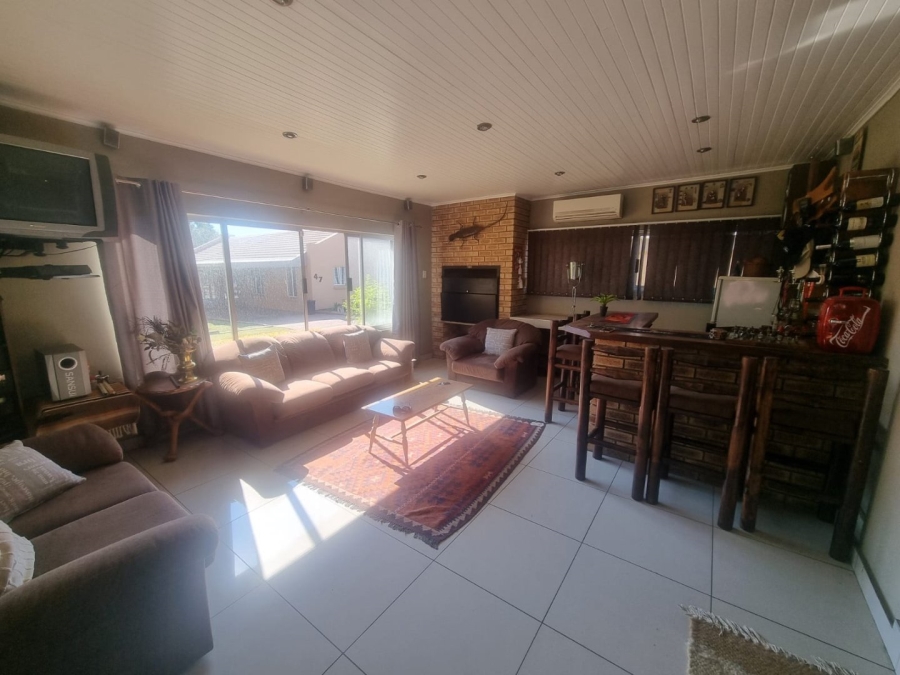 3 Bedroom Property for Sale in Louterwater Free State